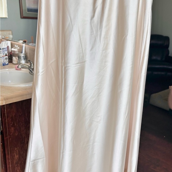 Silky Cream A-line Midi Skirt - Picture 2 of 5